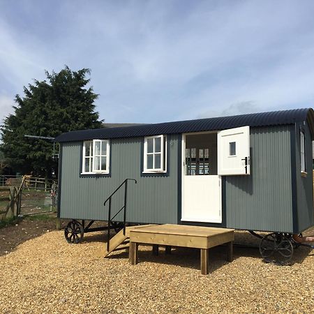 Weatherhead Farm Shepherds Hut Villa Buckingham Exteriör bild